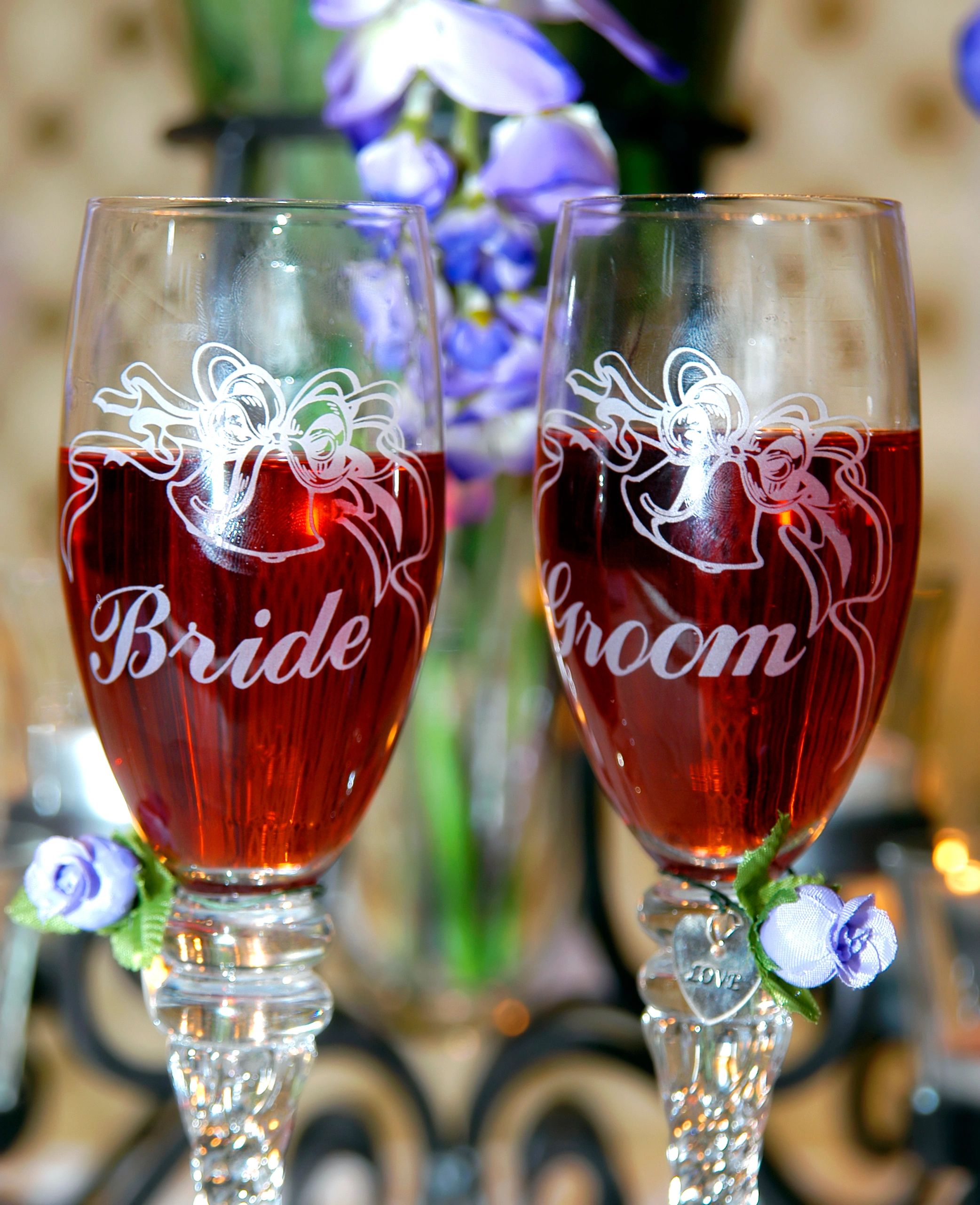 Personalized engraved glassware with custom names